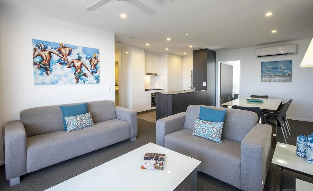 Synergy Broadbeach - Official גולד קוסט