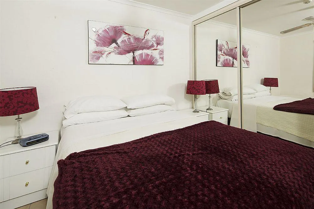 Burleigh Palms