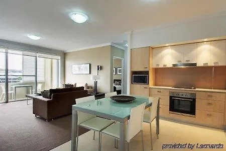 Aparthotel Chancellor Lakeside