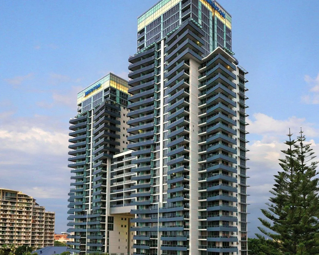 Meriton Broadbeach Gold Coast