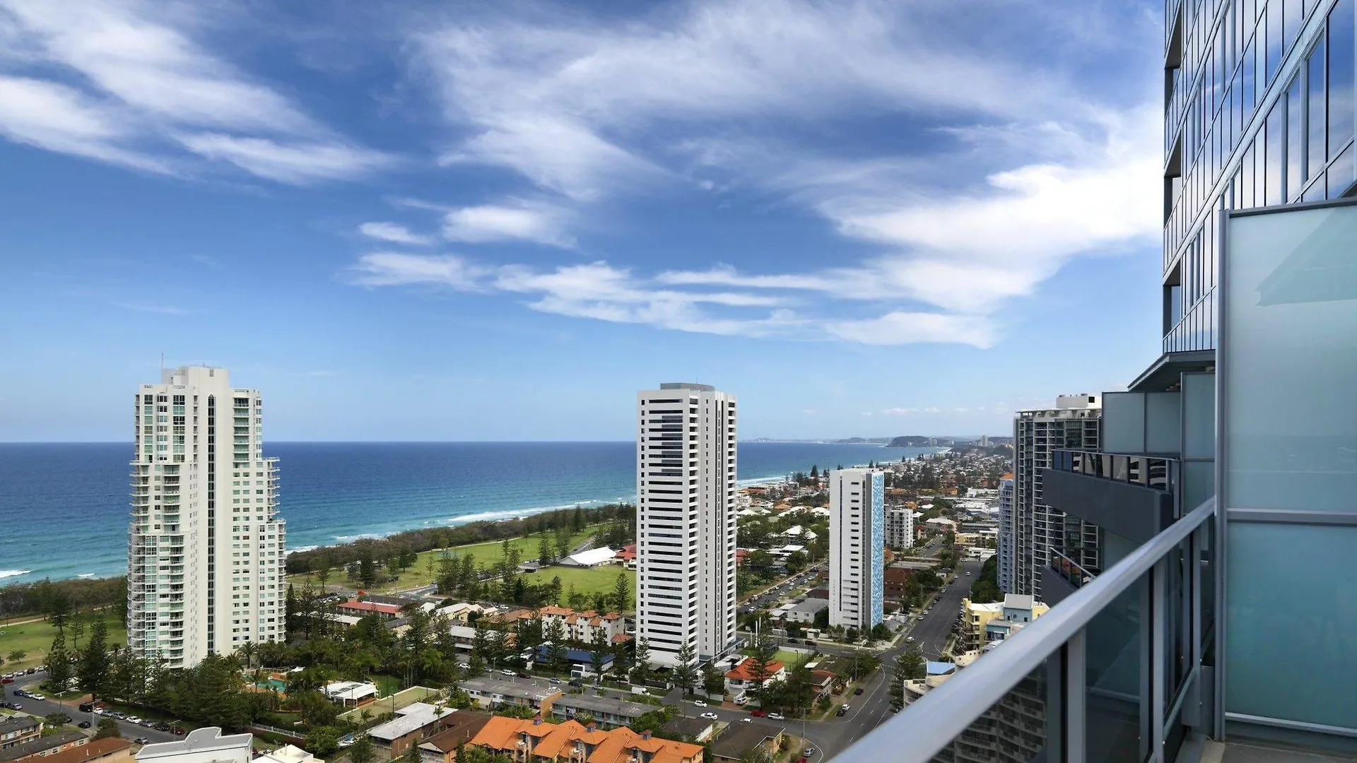 Meriton Broadbeach Szálloda 5*