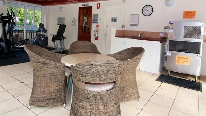 Aparthotel Surf Parade Gold Coast