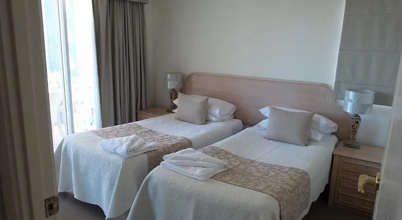 Aparthotel The Ritz Heated Pool Gold Coast