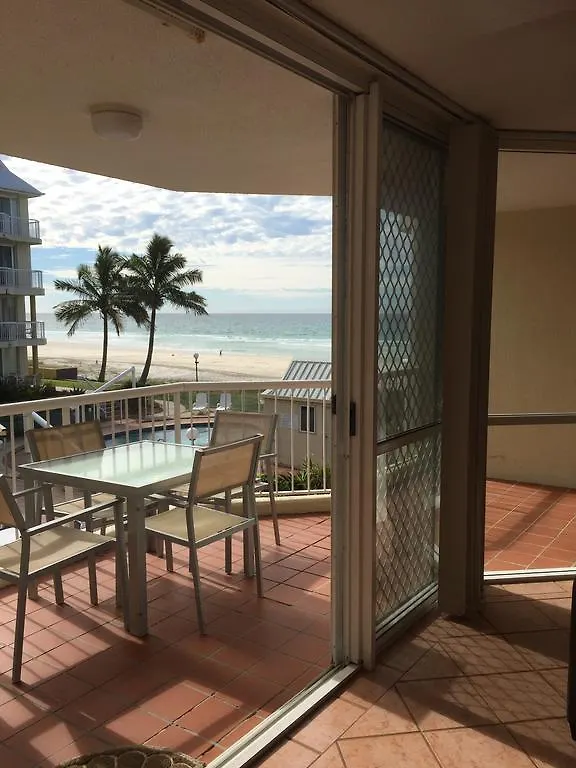 Hotel apartamentowy Crystal Beachfront 3*