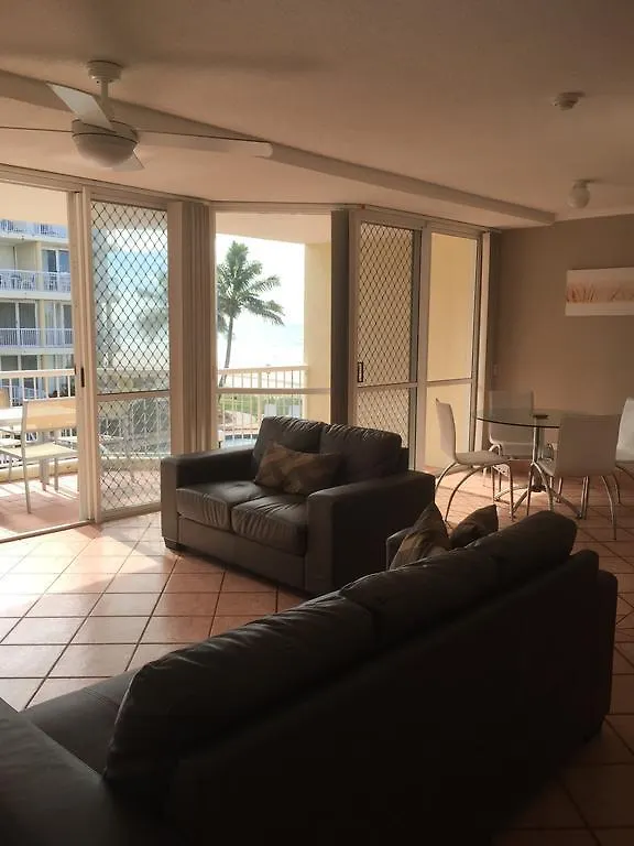 Hotel apartamentowy Crystal Beachfront 3*