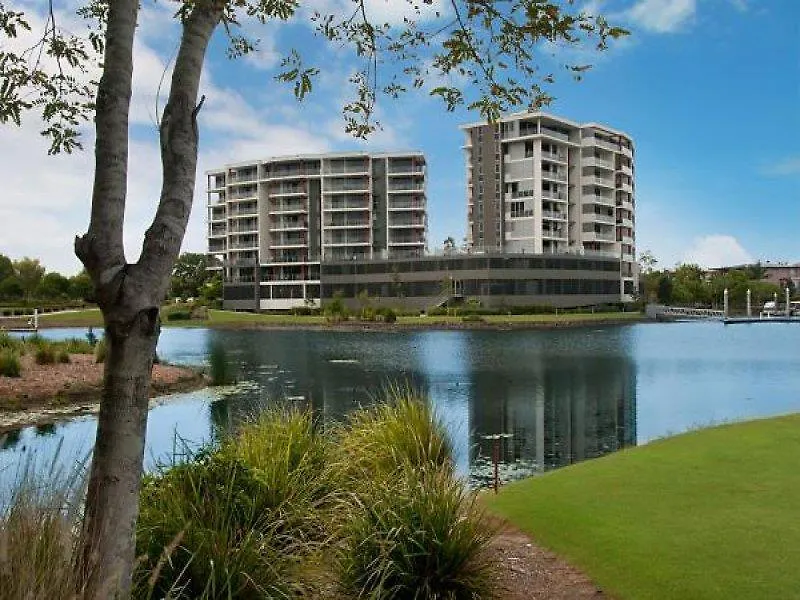 Aparthotel Signature Waterfront Gold Coast