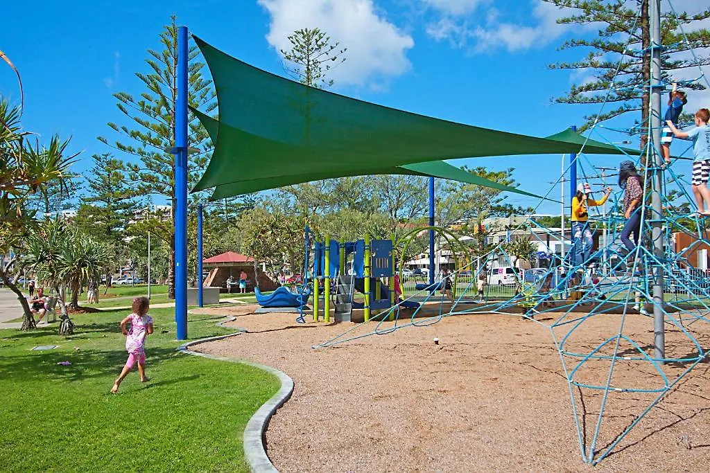 Nirvana By The Sea 4* Gold Coast