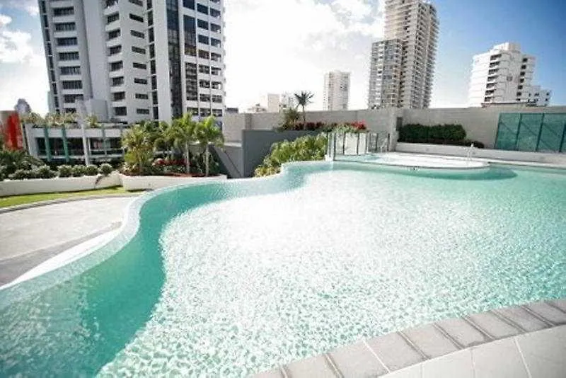 The Wave 4* Gold Coast