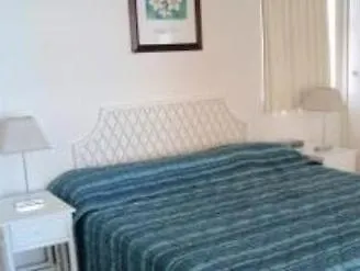 Grosvenor Beachfront Surfers Paradise 3* Gold Coast