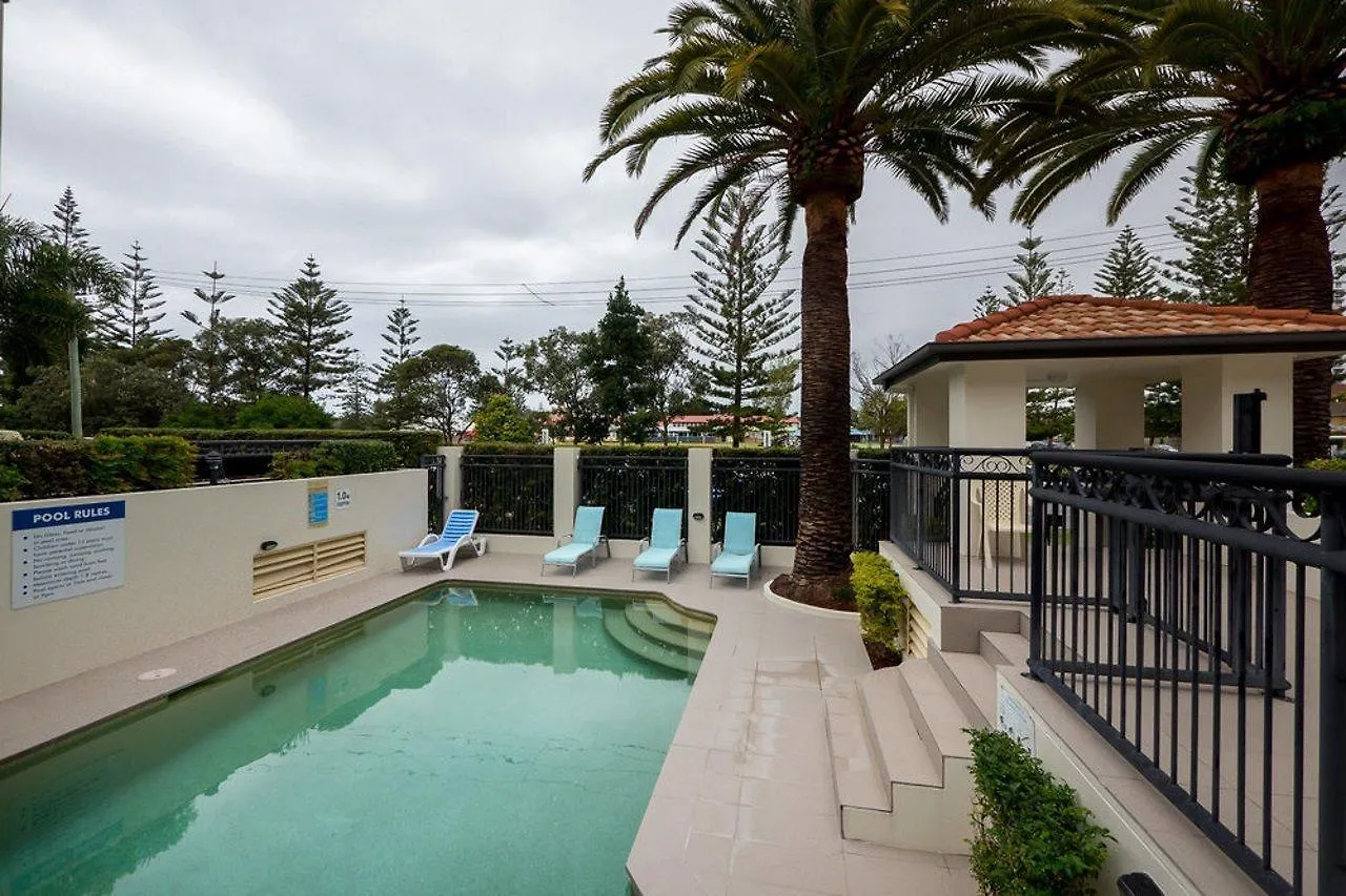 Aparthotel Island Gold Coast