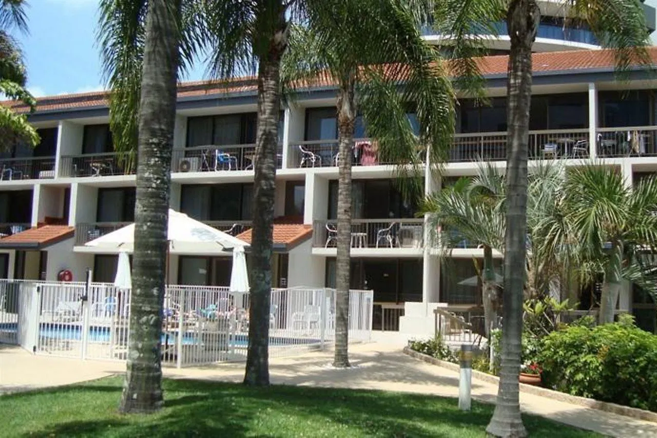 Lägenhetshotell Burleigh Palms 3*