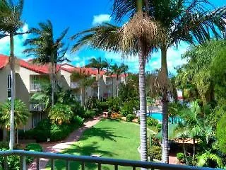 Aparthotel Bayview Waters 3*