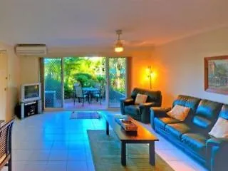 Aparthotel Bayview Waters 3*