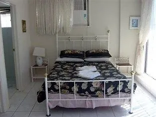 Hotel apartamentowy Queensleigh 3*