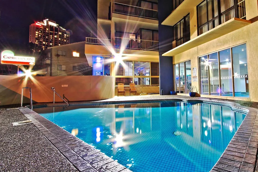 Hotel apartamentowy Capricorn One Beachside - Official Gold Coast