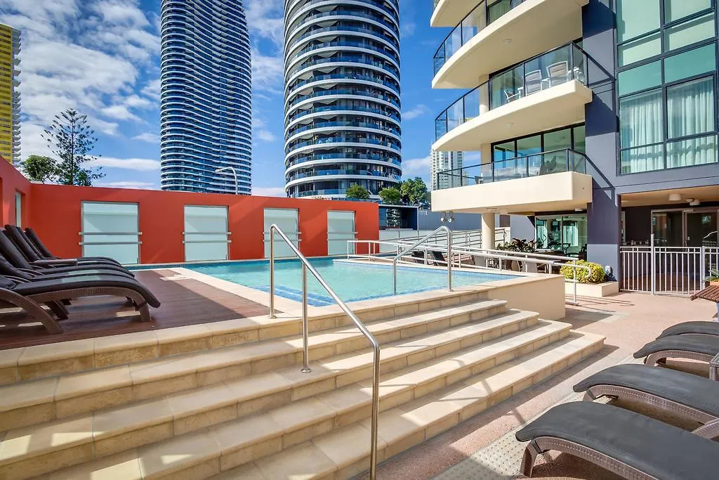 Ξενοδοχείο με διαμερίσματα Mantra Broadbeach On The Park