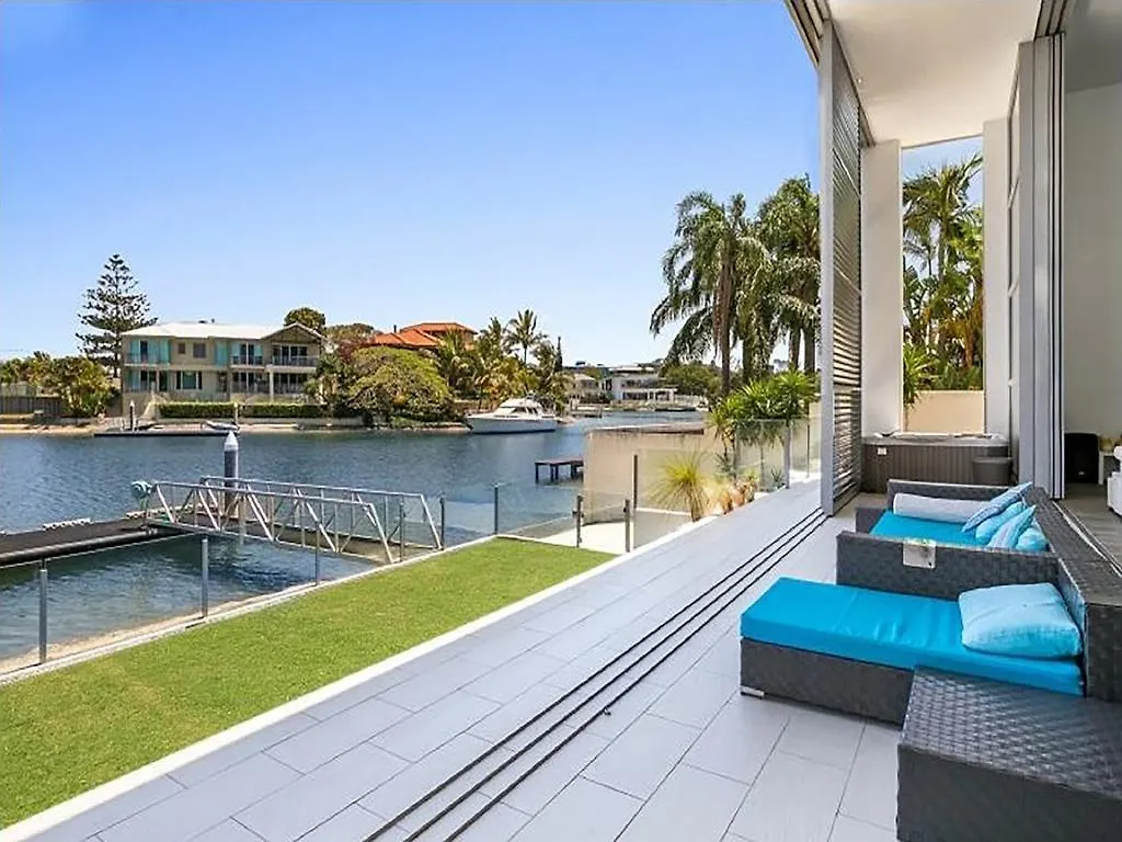 Luxury Waterfront גולד קוסט