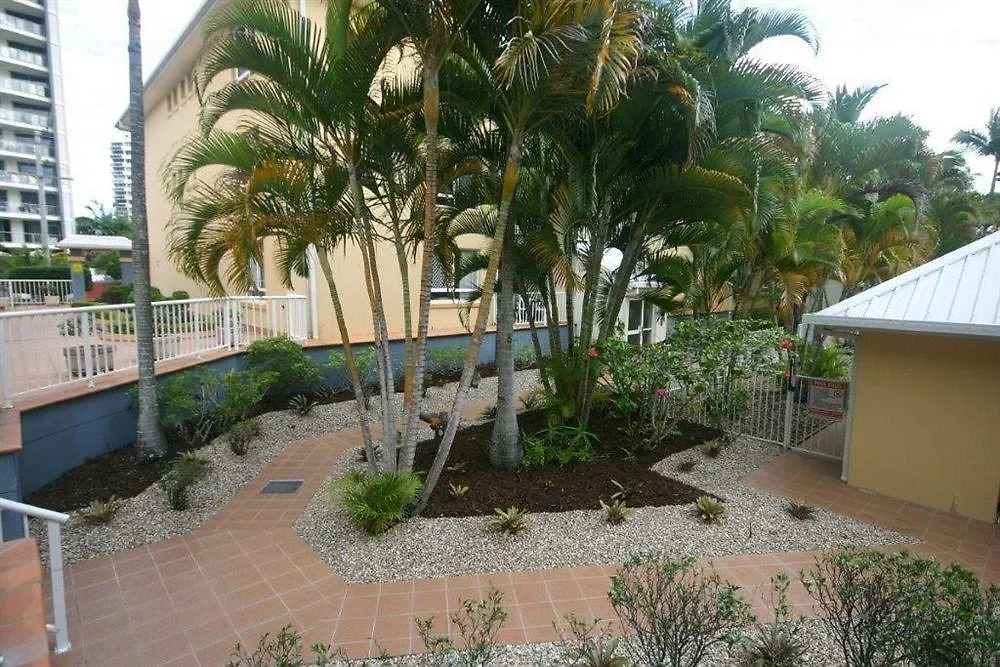 Bay 3* Gold Coast
