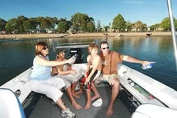 Tallebudgera Creek Tourist Park מלון