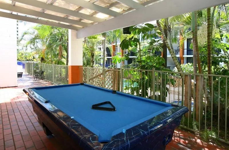 Club Surfers Hotel apartamentowy