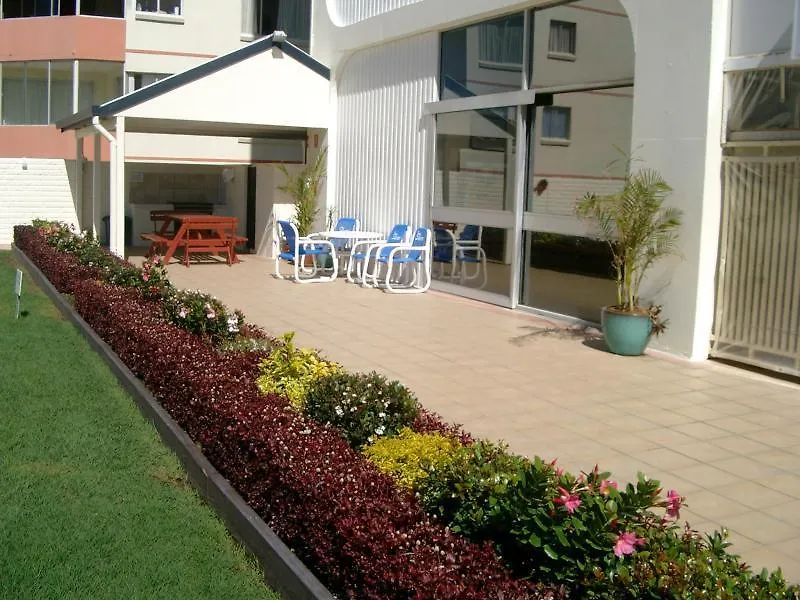 Aparthotel The Shore - Beachfront Gold Coast