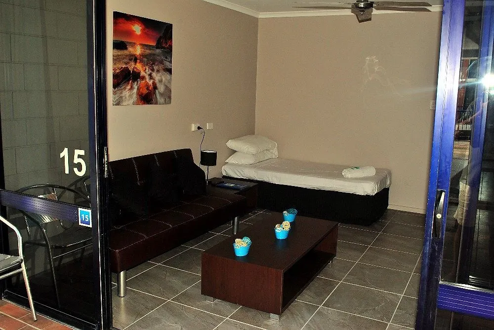 Hotel apartamentowy Club Surfers 3*