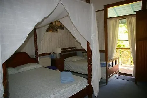 Riviera Bed & Breakfast Gold Coast
