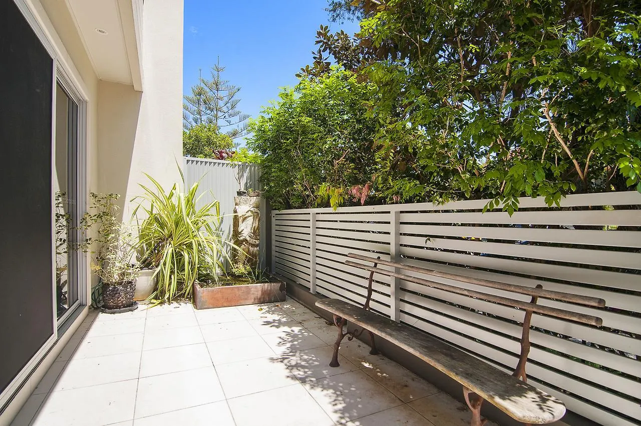 Townhouse Surfers Paradise