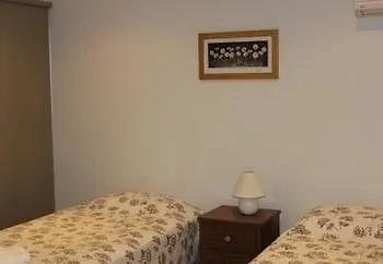Aparthotel Sandrift Beachfront 3*
