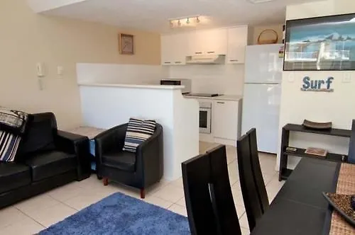 Crystal Beachfront Hotel apartamentowy Gold Coast