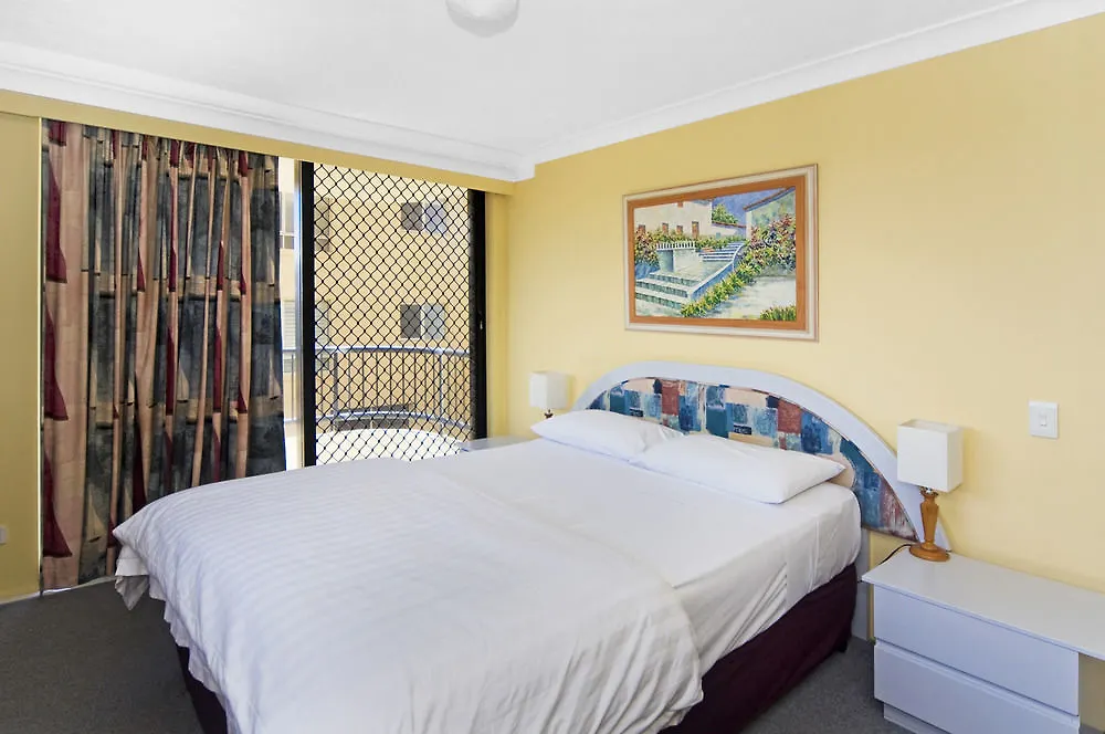 Pelican Sands 3* Gold Coast