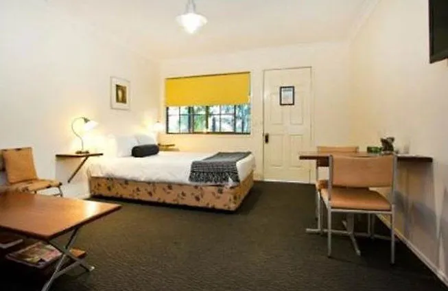 Cedar Creek Resort 4*