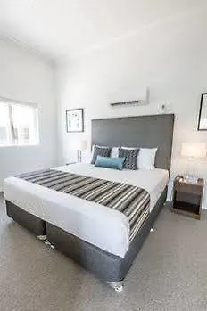 Hope Harbour 3* Gold Coast