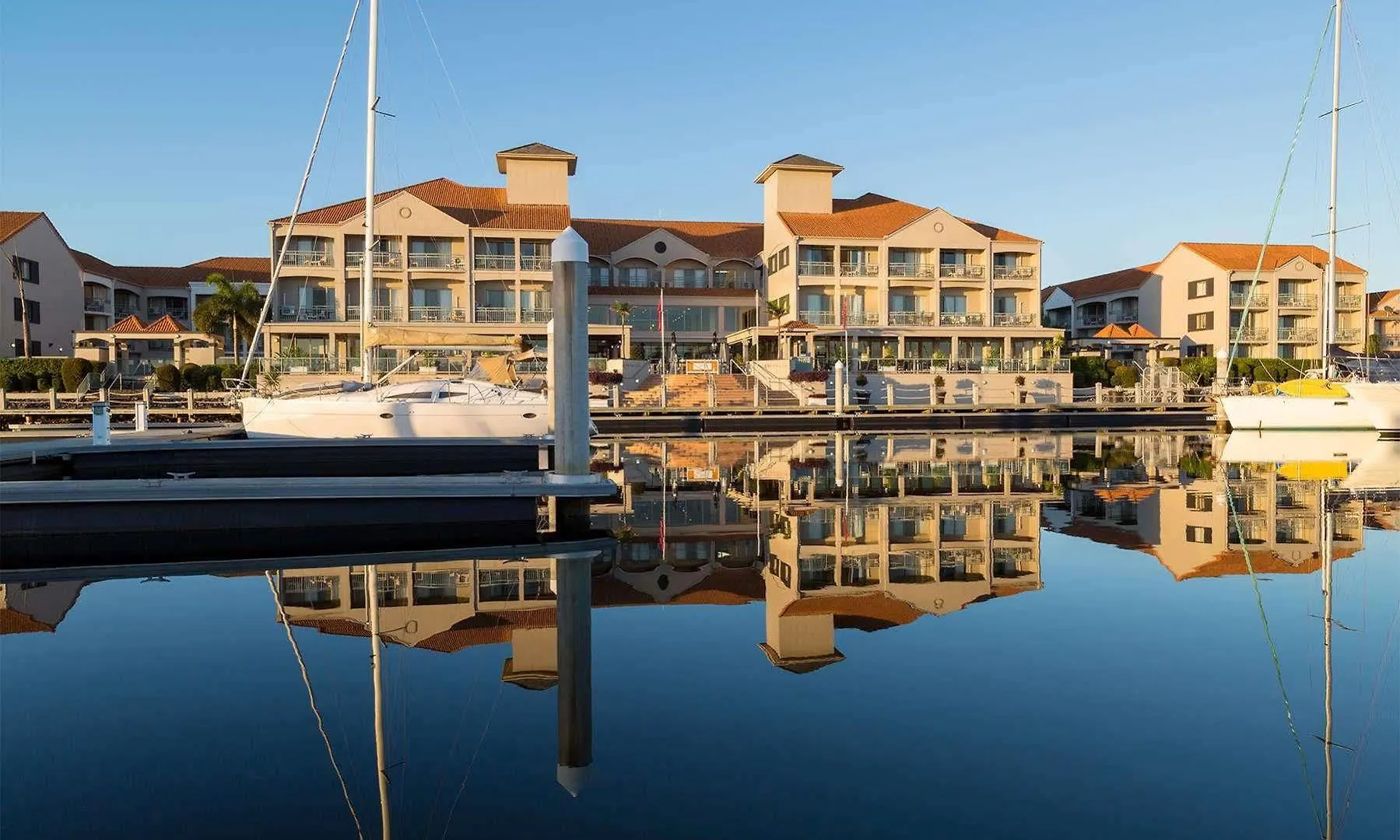 Hope Harbour 3* Gold Coast