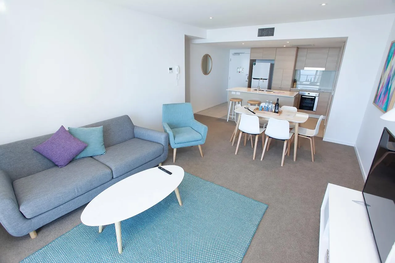 High Floor Ocean View Suites Broadbeach *