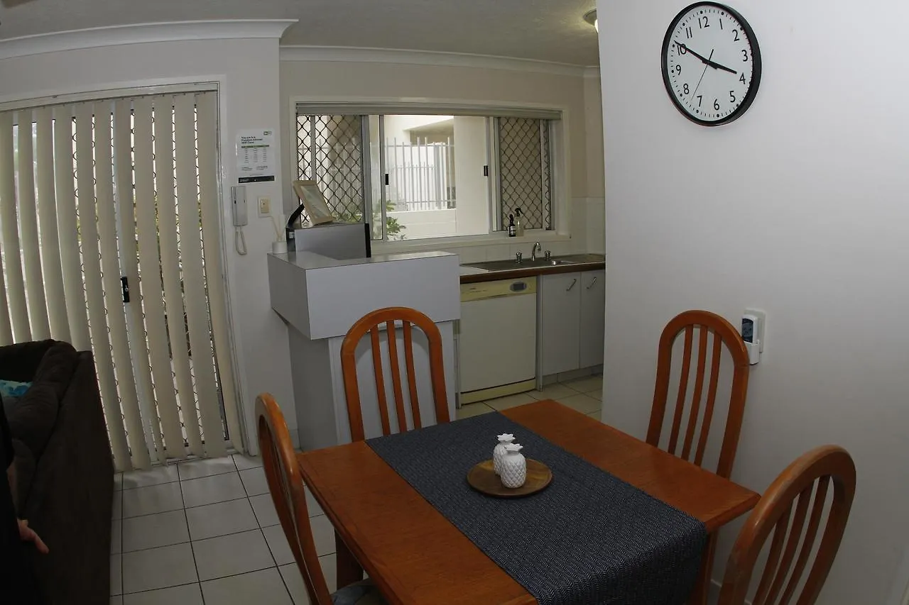 Le Chelsea Holidays Aparthotel 3*