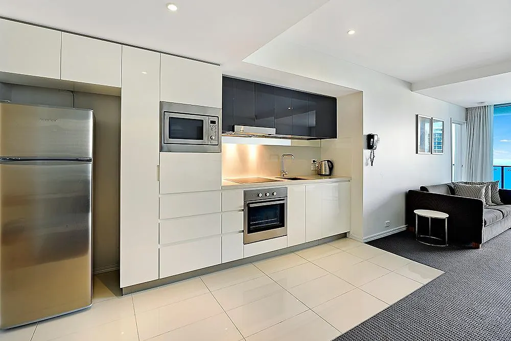 Apartment H Star Residences-- Paradise Stayz Gold Coast