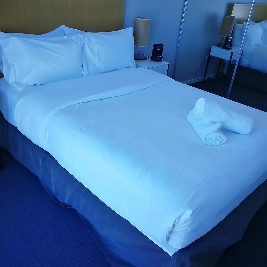 Apartment H Star Residences-- Paradise Stayz