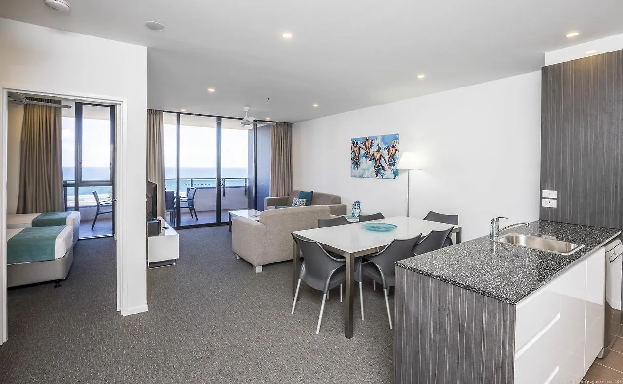 מלון דירות Synergy Broadbeach - Official