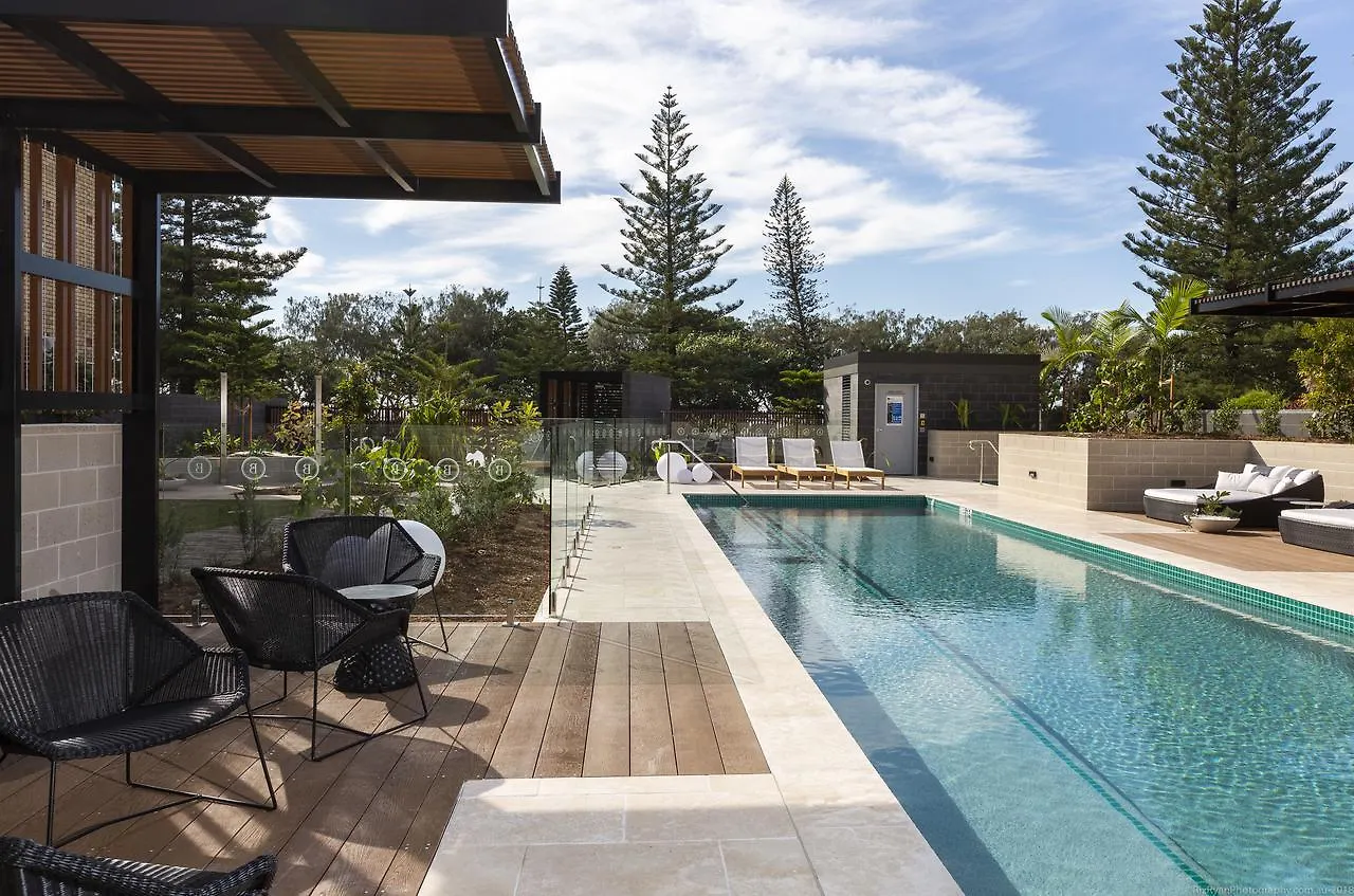 Boardwalk Burleigh - Official 4*