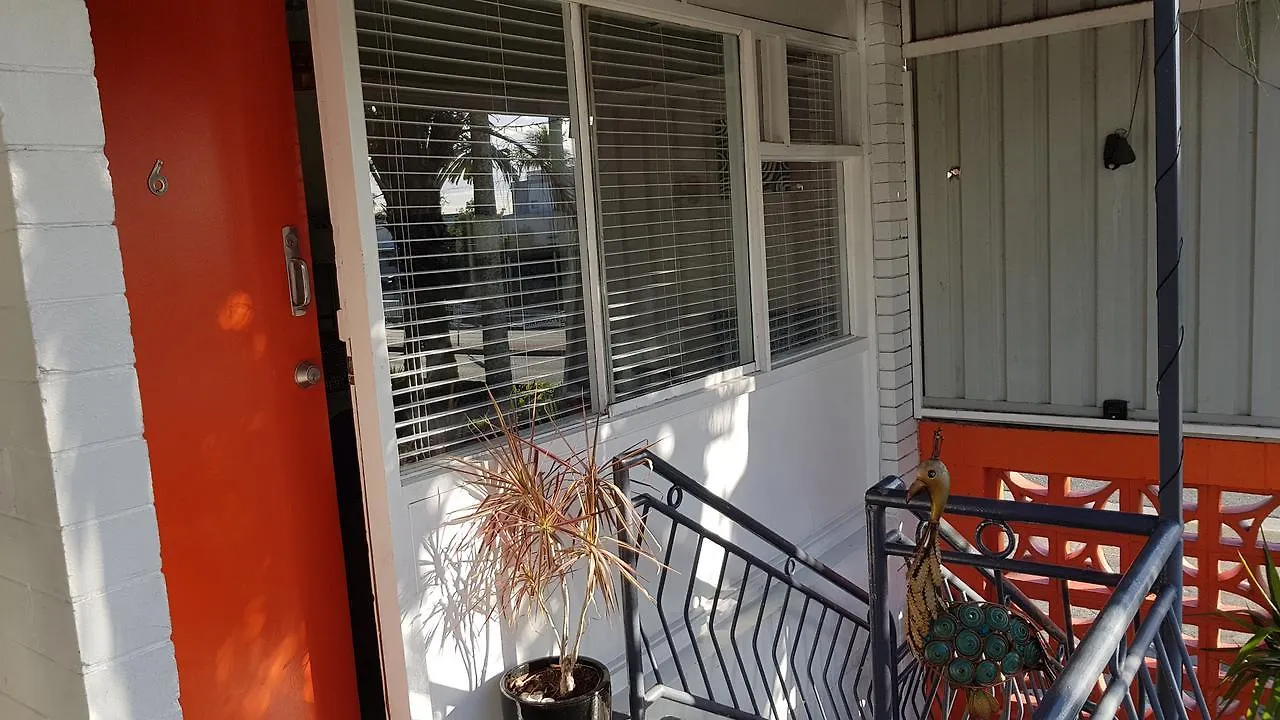 Burleigh Break Motel Gold Coast