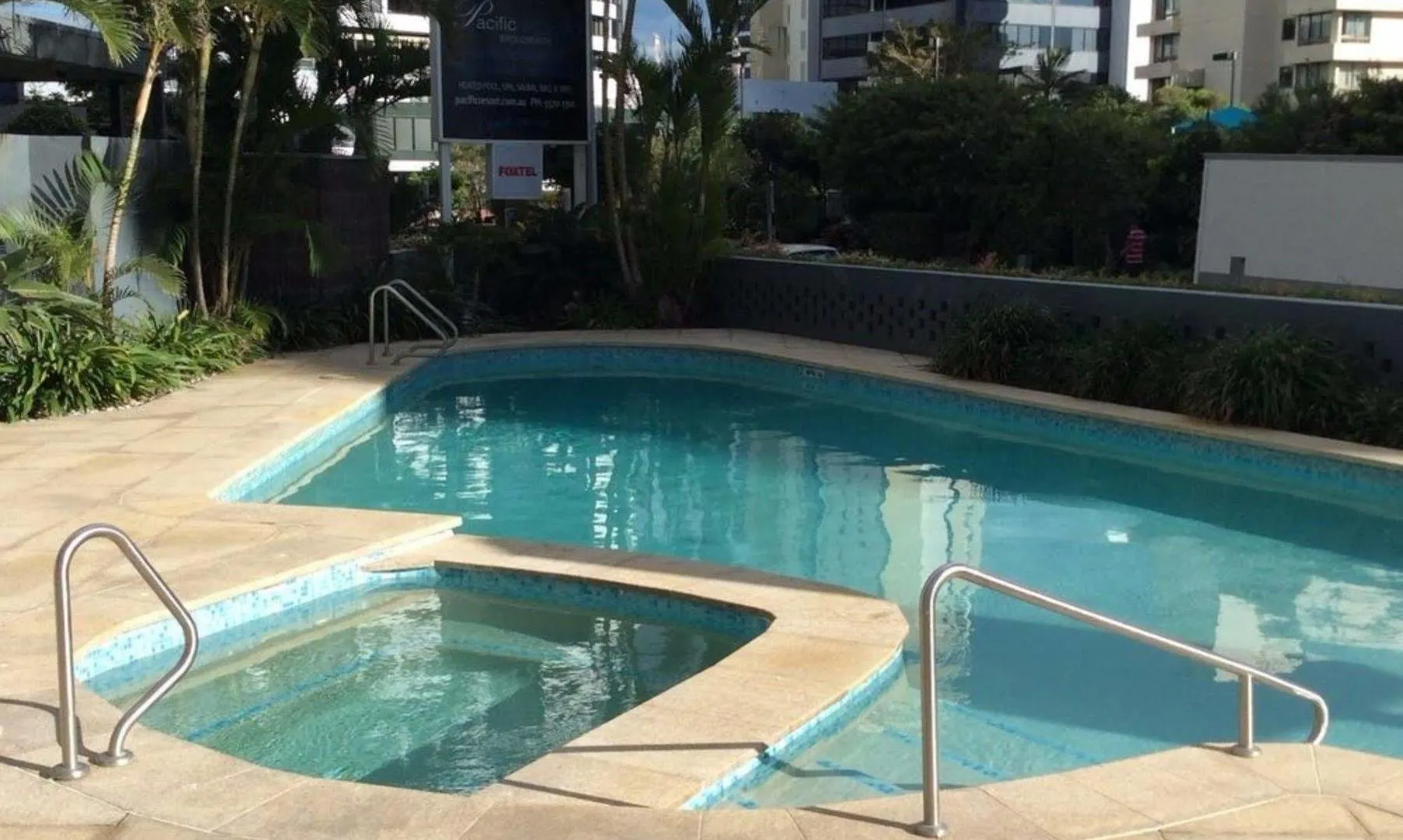 Pacific Broadbeach Aparthotel 4*