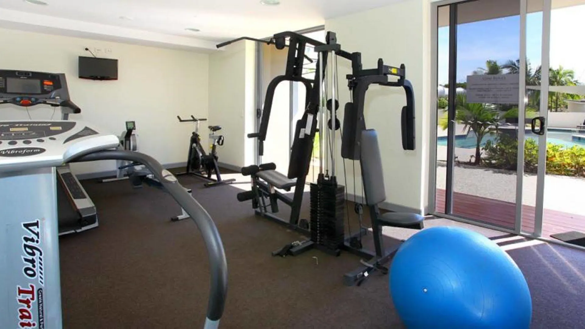 Signature Waterfront 4* Gold Coast