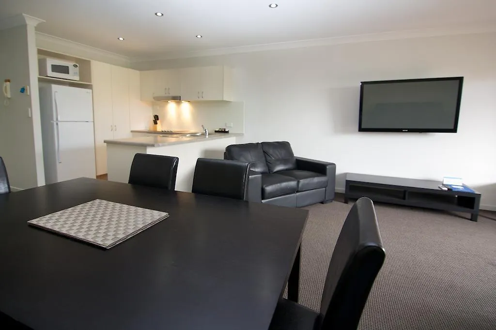 Blue Water Bay Apartmanhotel