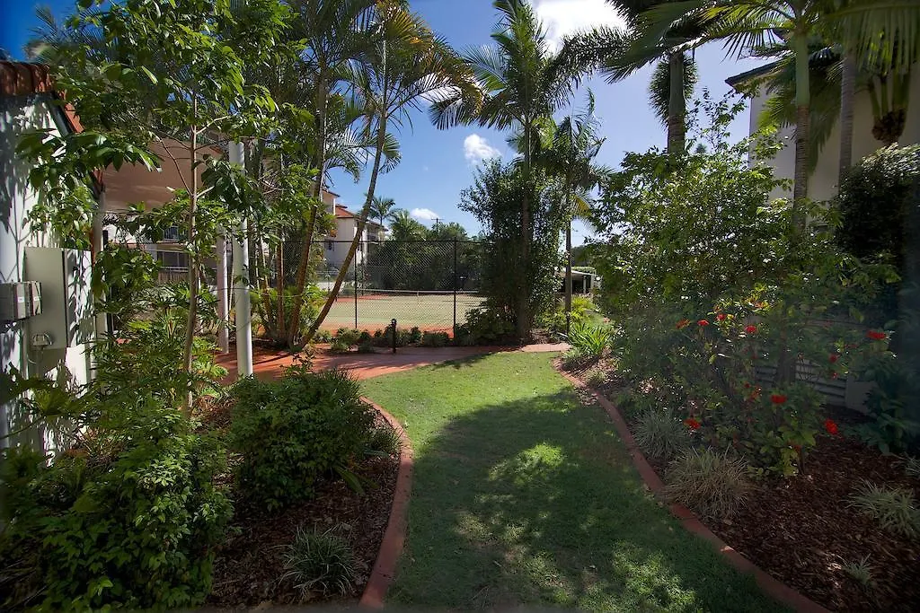 Blue Water Bay 3* Gold Coast