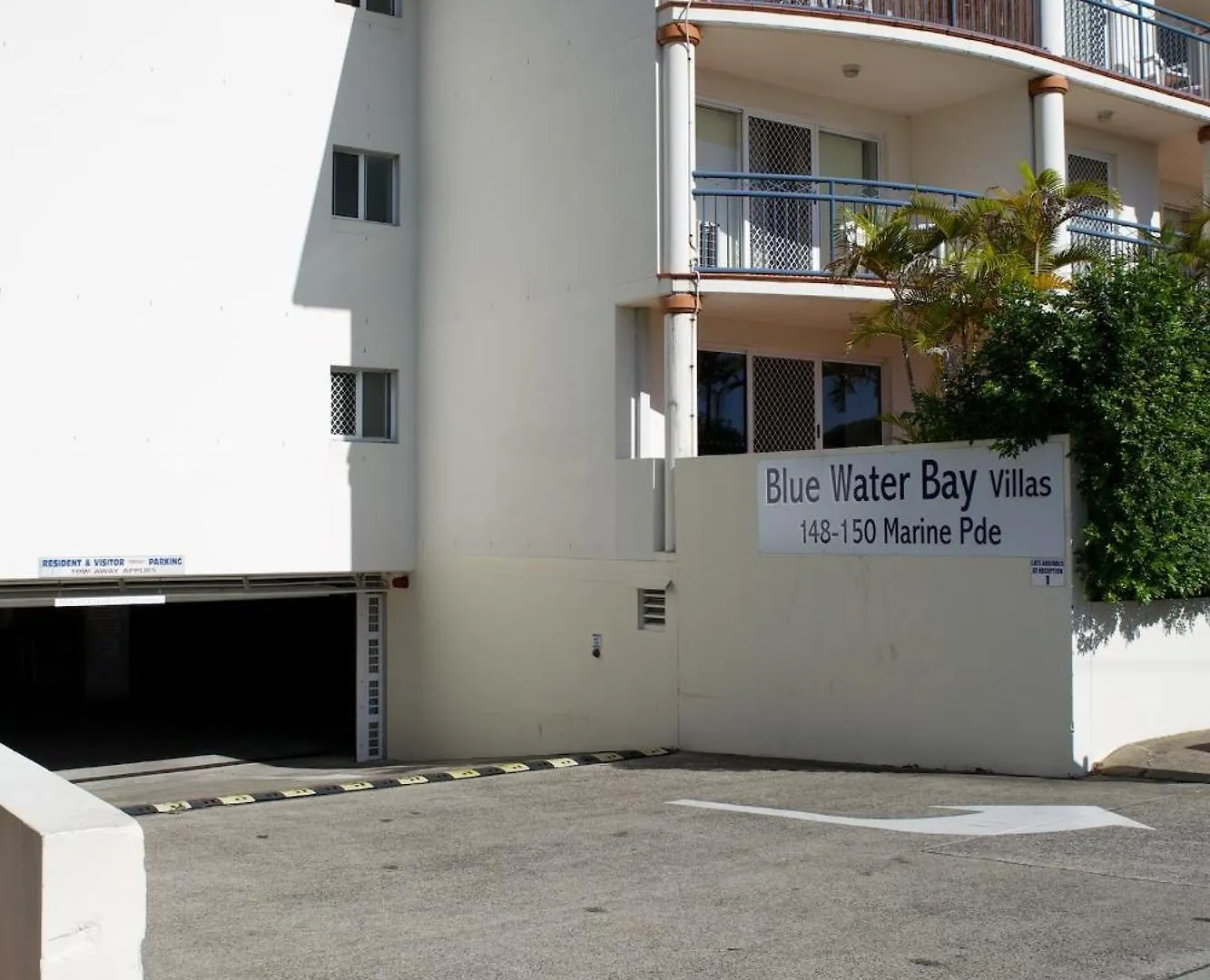 Blue Water Bay Apartmanhotel 3*