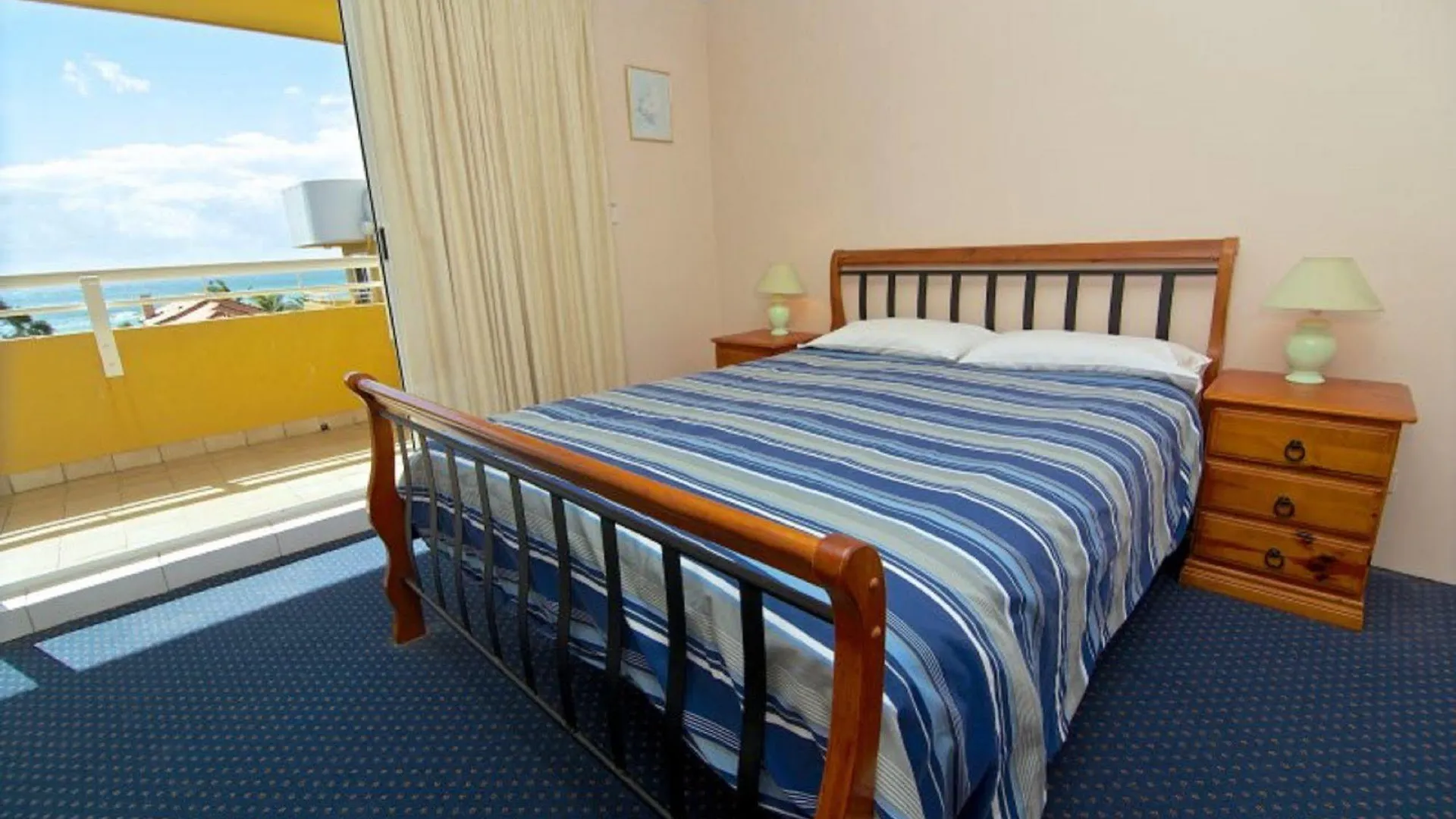 Resort Palm Gold Coast