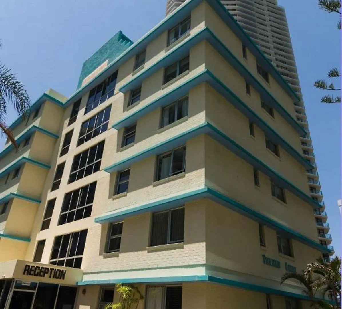 Durham Court * Gold Coast