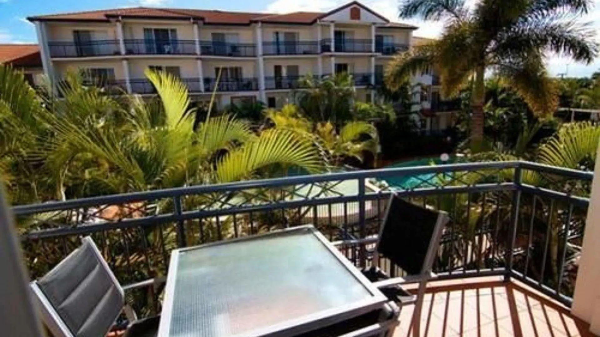 Apartmanhotel Blue Water Bay 3*