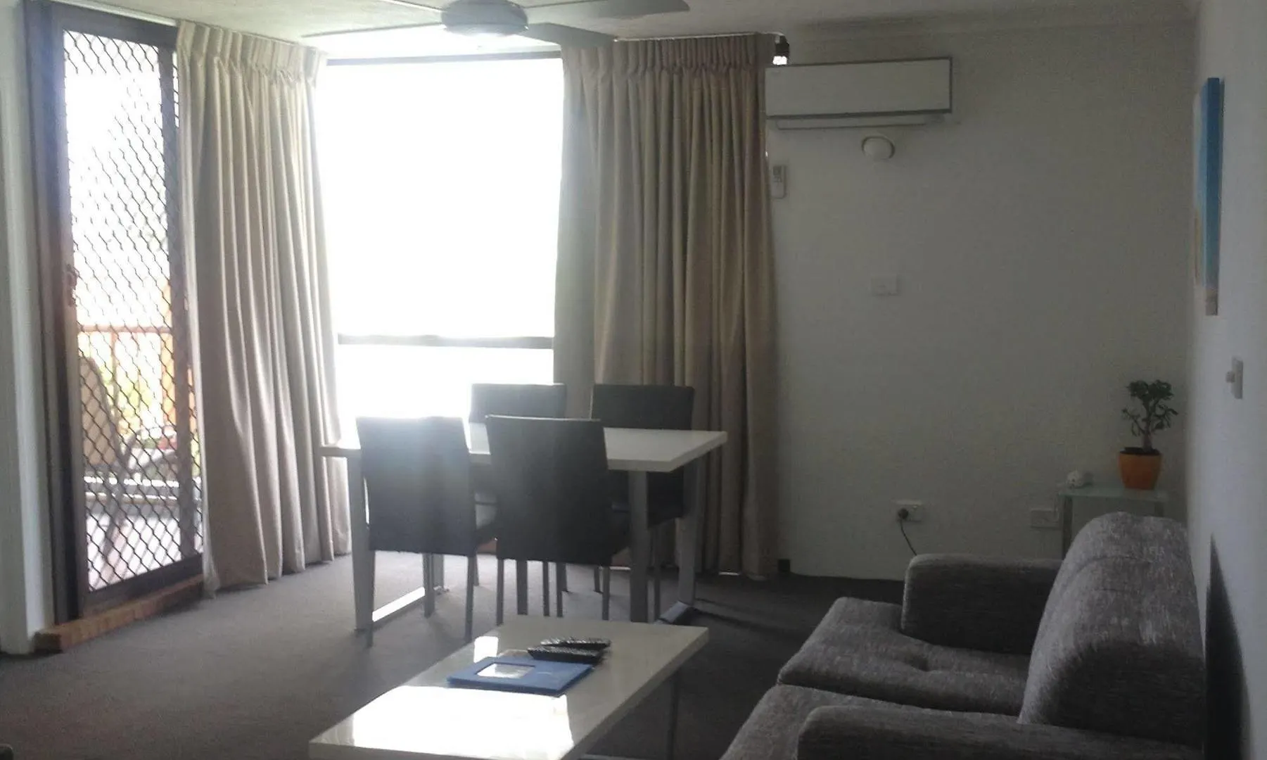 Burleigh Gardens North Hi-rise 3*